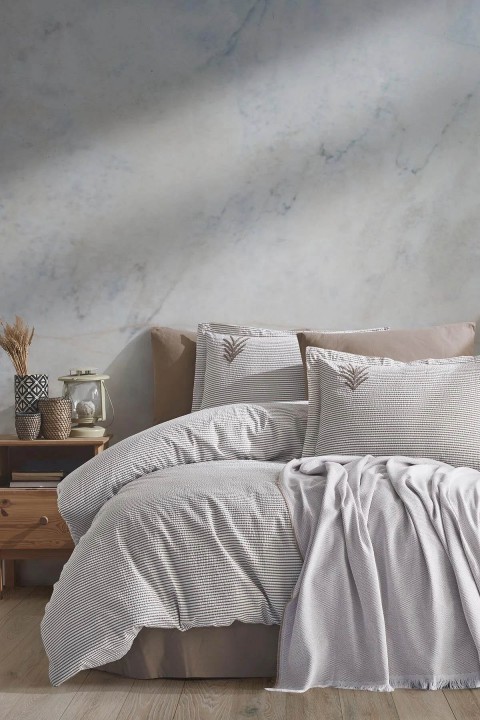 İyi Geceler Maribell Çift Kişilik Pikeli Nevresim Takımı - Bej