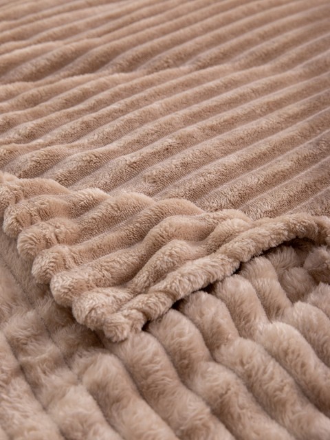 Linda 3 Parça Çift Kişilik Battaniye Seti - Vizon Linda 3 Parça Çift Kişilik Battaniye Seti - Vizon