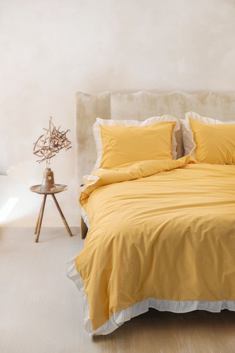 Lunaris Premium %100 Pamuk Fırfırlı Çift Kişilik Nevresim Takımı - Sarı