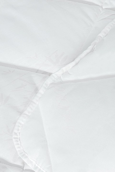 Lüx Tek Kişilik Bambu İçerikli Yorgan 155x215 - Krem