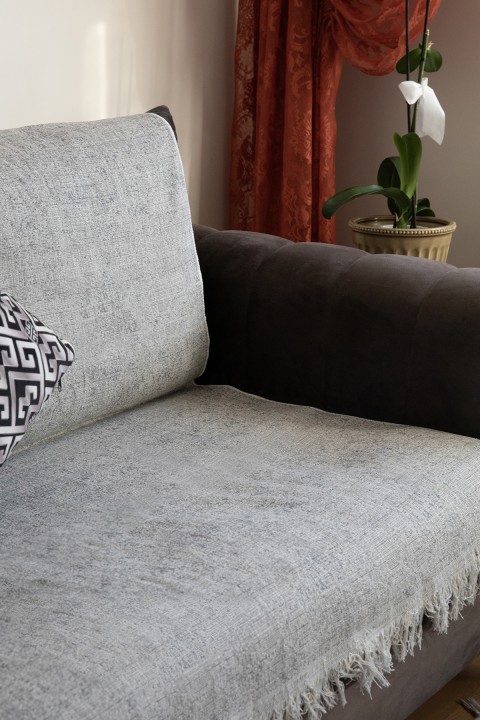 Merlin Pamuklu Saçaklı Koltuk - Çekyat Örtüsü 170x220 - Krem Merlin Pamuklu Saçaklı Koltuk - Çekyat Örtüsü 170x220 - Krem