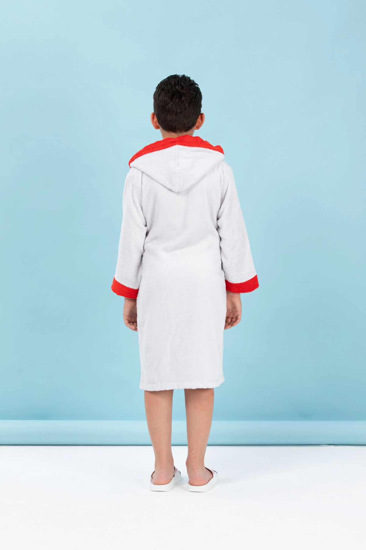 Özdilek Disney Spiderman Grey Gri Nakışlı Çocuk Bornozu 11-12 Yaş