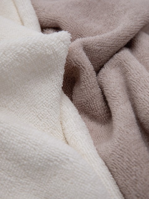 Özdilek Elissa Aile Bornoz Seti - Krem Taş Özdilek Elissa Aile Bornoz Seti - Krem Taş