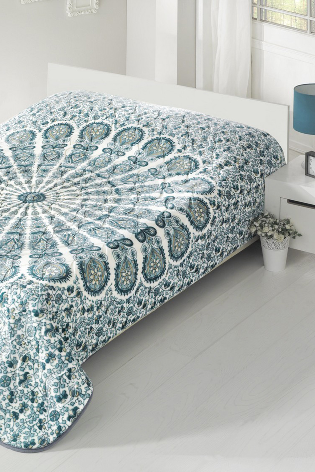 Sarar Wellsoft Çift Kişilik Battaniye 4 Kg - Mandala Sarar Wellsoft Çift Kişilik Battaniye 4 Kg - Mandala