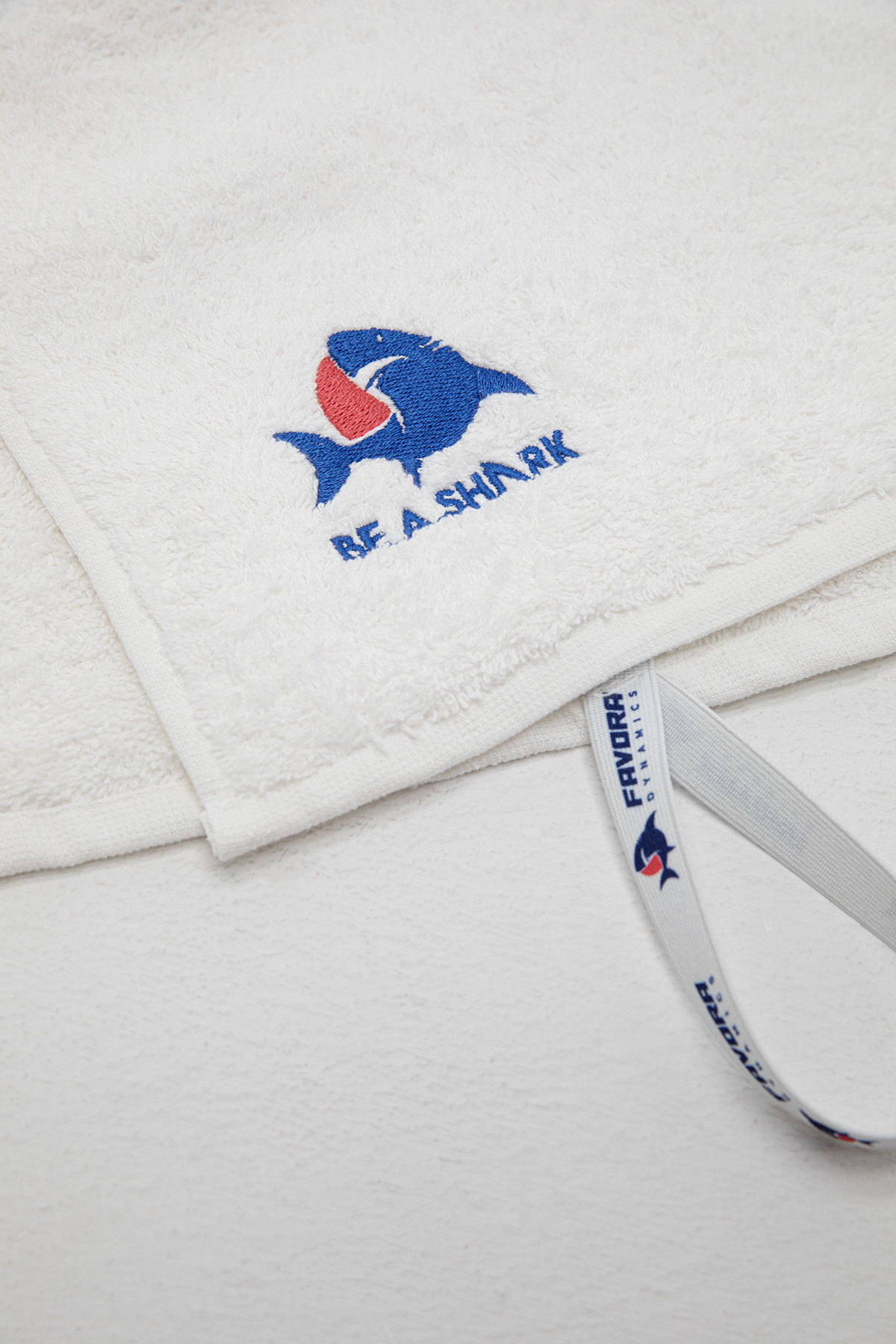 Spor Antrenman Havlusu 105x30 - Beyaz Spor Antrenman Havlusu 105x30 - Beyaz