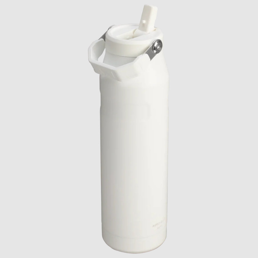 Stanley The Iceflow™ Bottle Flip Straw 2.0 0.7L / 24Oz Frost 11283-144 Stanley The Iceflow™ Bottle Flip Straw 2.0 0.7L / 24Oz Frost 11283-144