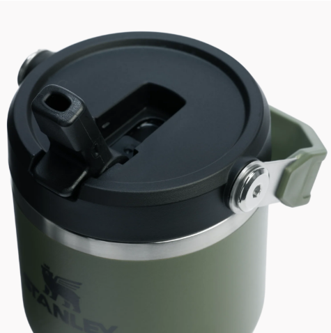 Stanley The Iceflow™ Flip Straw 2.0 Tumbler 0.59L / 20Oz Dried Pine 12044-051 Stanley The Iceflow™ Flip Straw 2.0 Tumbler 0.59L / 20Oz Dried Pine 12044-051