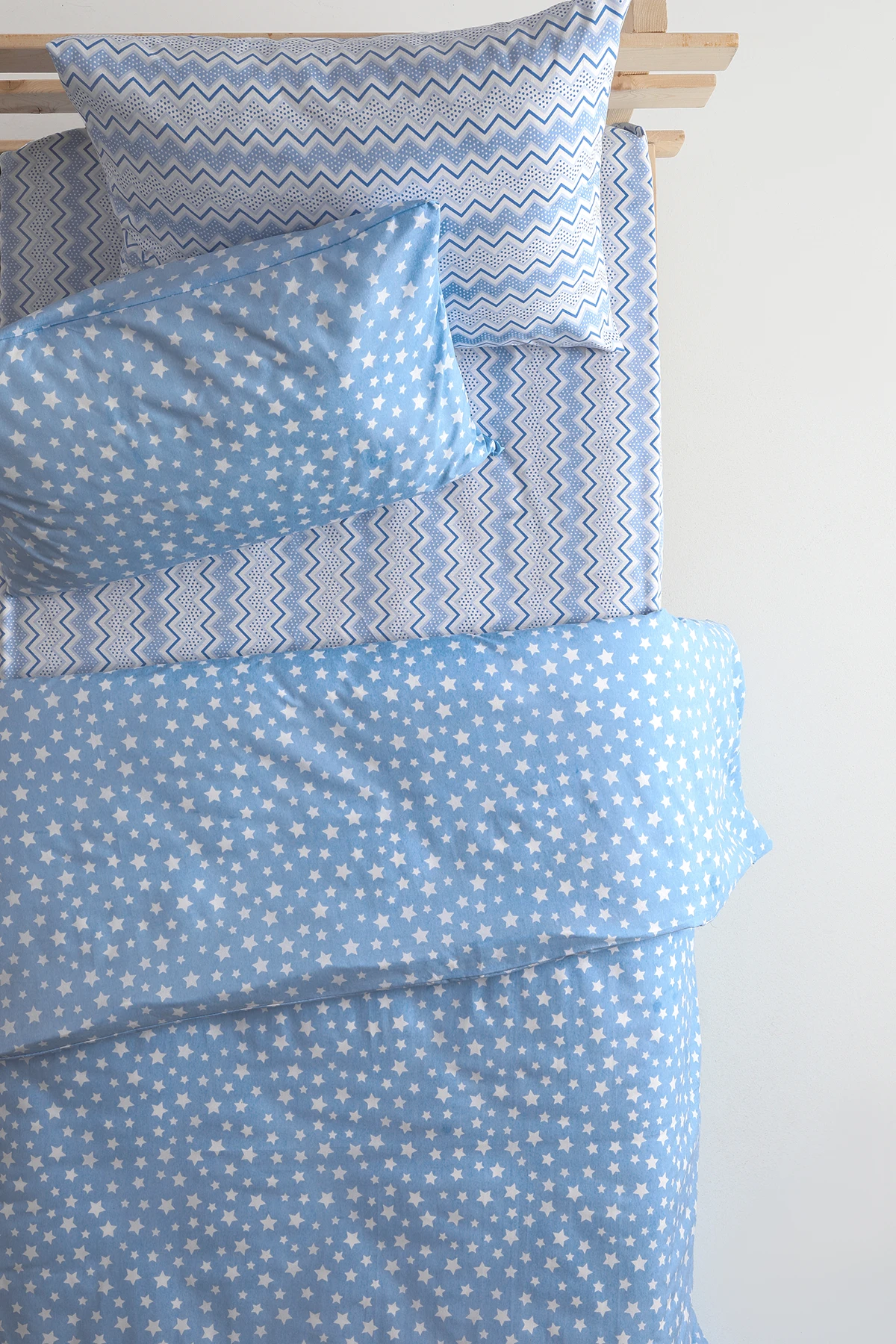 Star Lastikli Çarşaflı Pamuklu Tek Kişilik Nevresim - İndigo Star Lastikli Çarşaflı Pamuklu Tek Kişilik Nevresim - İndigo