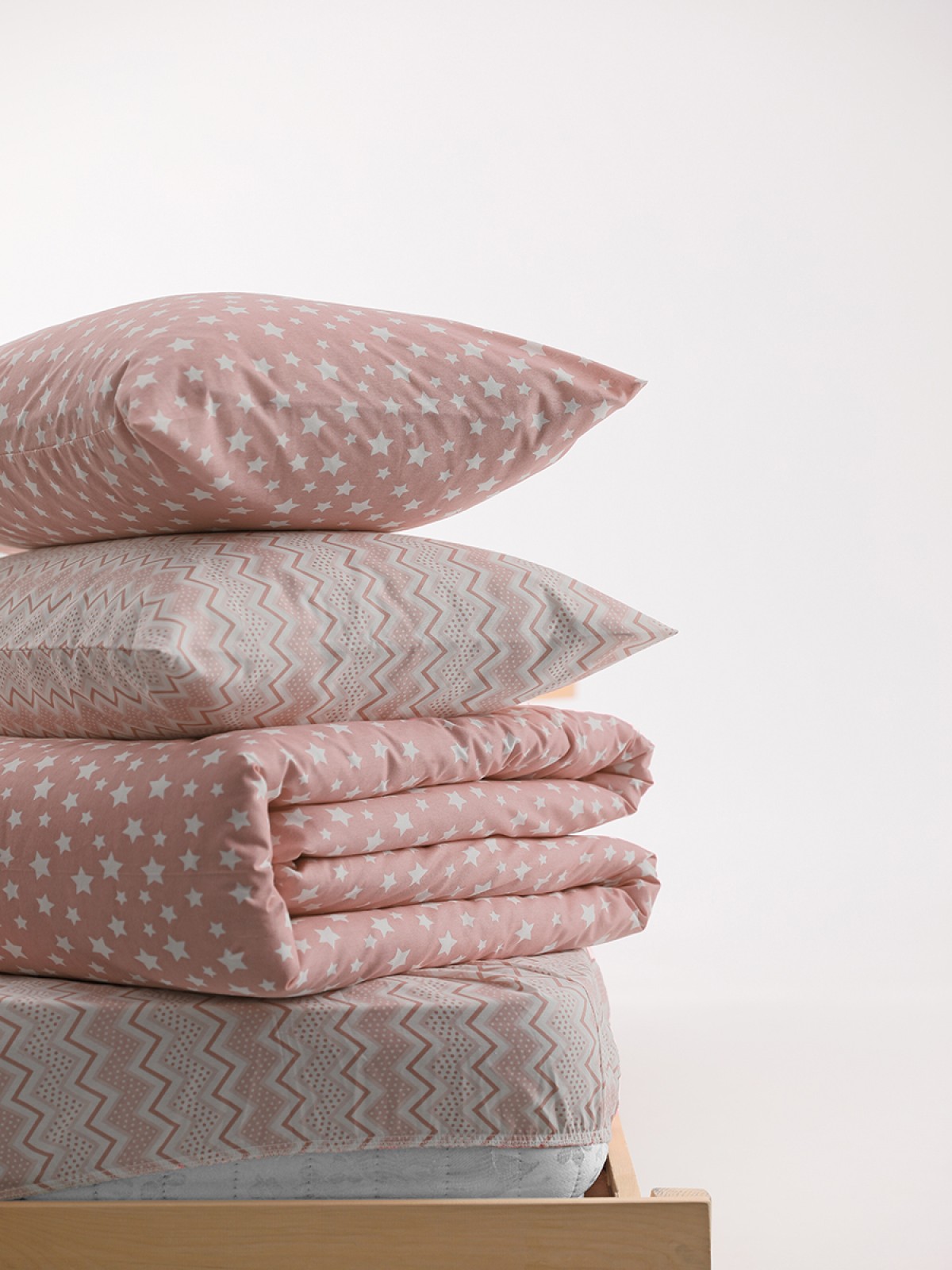 Star Lastikli Çarşaflı Pamuklu Tek Kişilik Nevresim - Pudra Star Lastikli Çarşaflı Pamuklu Tek Kişilik Nevresim - Pudra