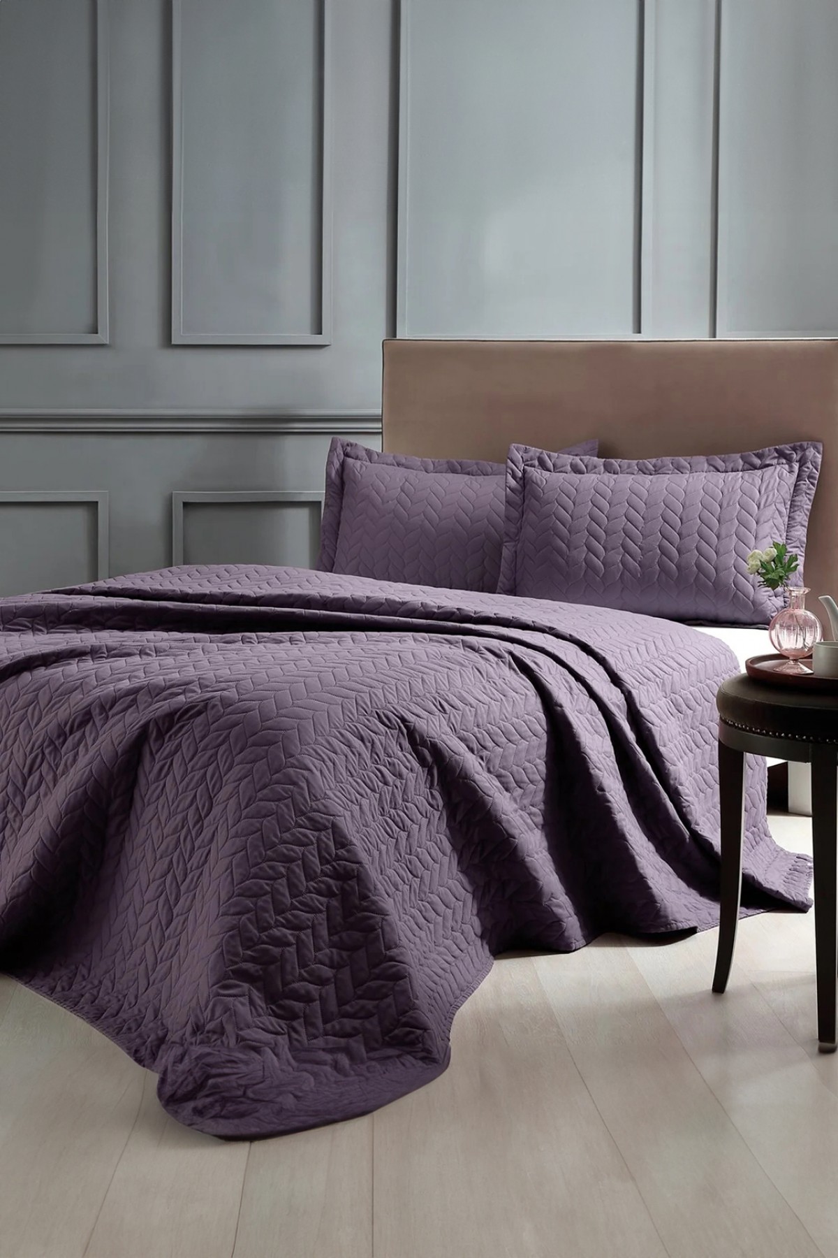 Taç Glory Çift Kişilik Yatak Örtüsü - Mürdüm Taç Glory Çift Kişilik Yatak Örtüsü - Mürdüm