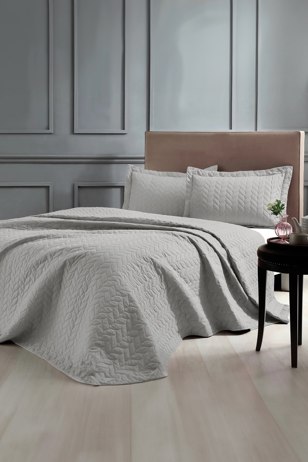 Taç Glory Çift Kişilik Yatak Örtüsü - Taş Taç Glory Çift Kişilik Yatak Örtüsü - Taş