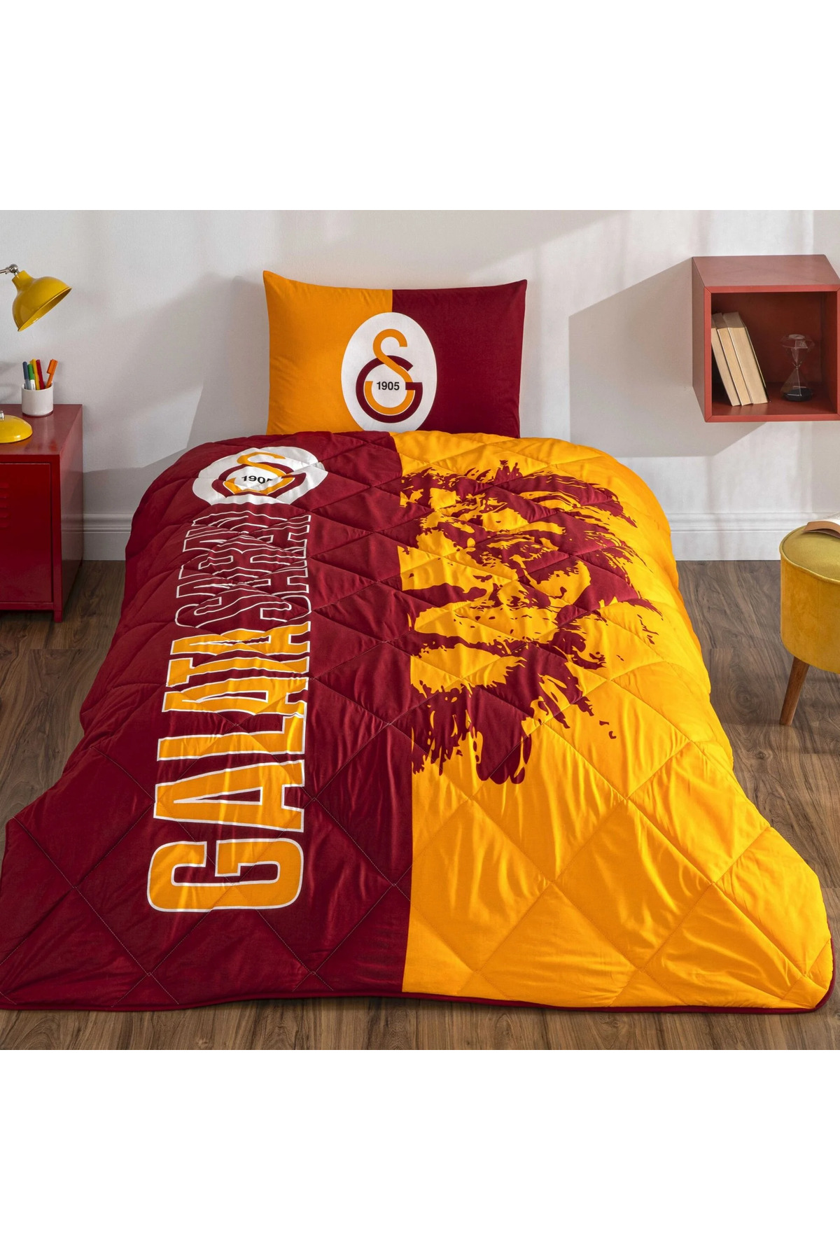 Taç Lisanslı Galatasaray Uyku Seti Taç Lisanslı Galatasaray Uyku Seti