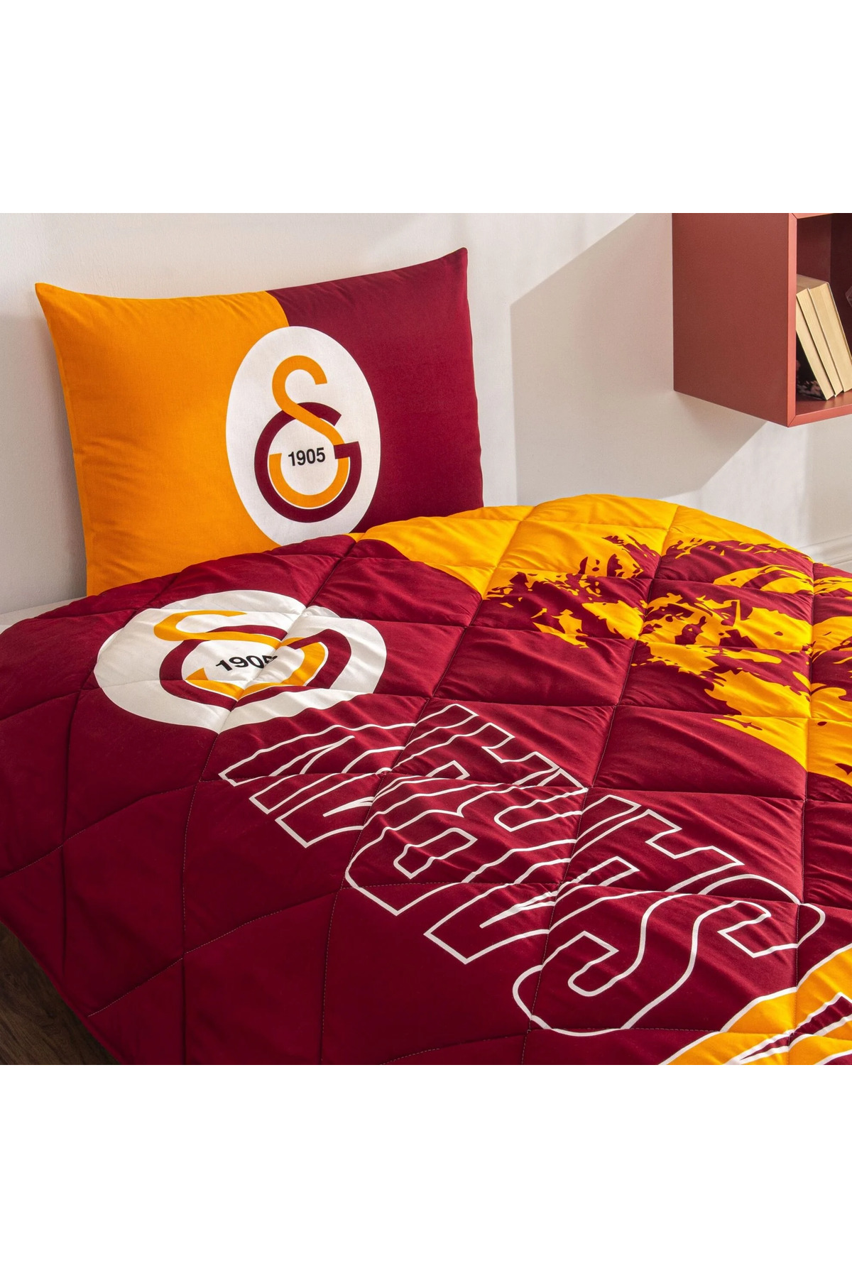 Taç Lisanslı Galatasaray Uyku Seti