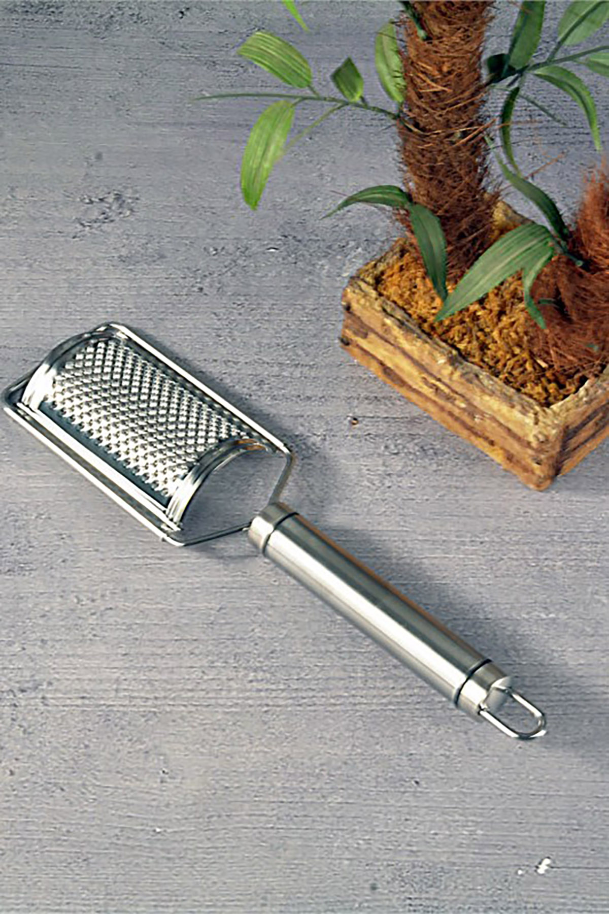 Tohana Metal Saplı Bombeli Rende - İnox Tohana Metal Saplı Bombeli Rende - İnox