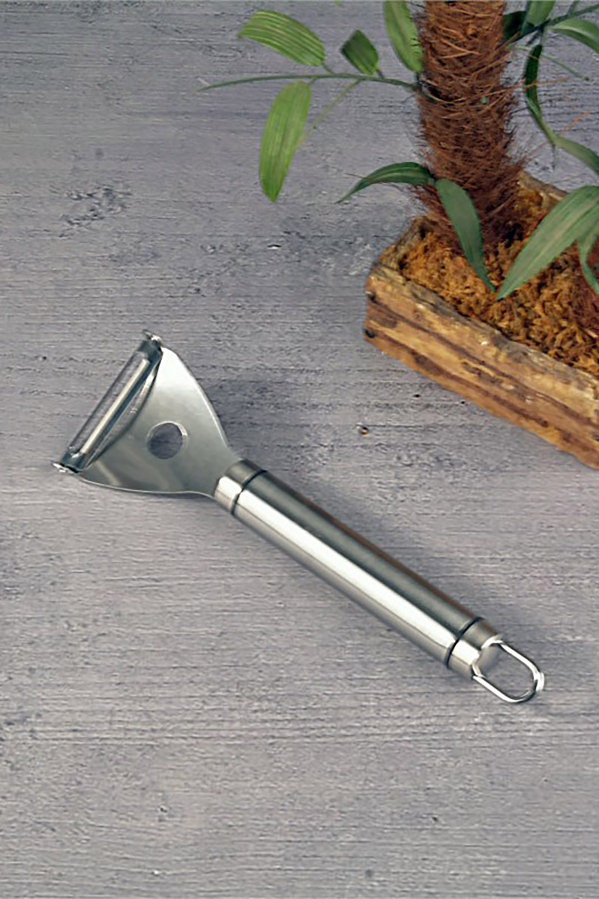 Tohana Metal Saplı Soyacak - İnox Tohana Metal Saplı Soyacak - İnox