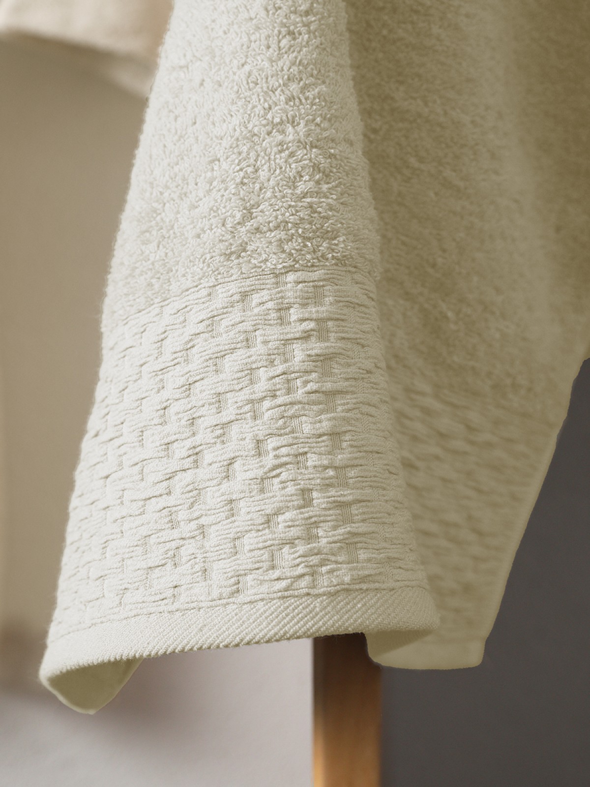 Tuwa Unisex Pamuklu XL Beden Tekli Bornoz Seti - Ekru Tuwa Unisex Pamuklu XL Beden Tekli Bornoz Seti - Ekru