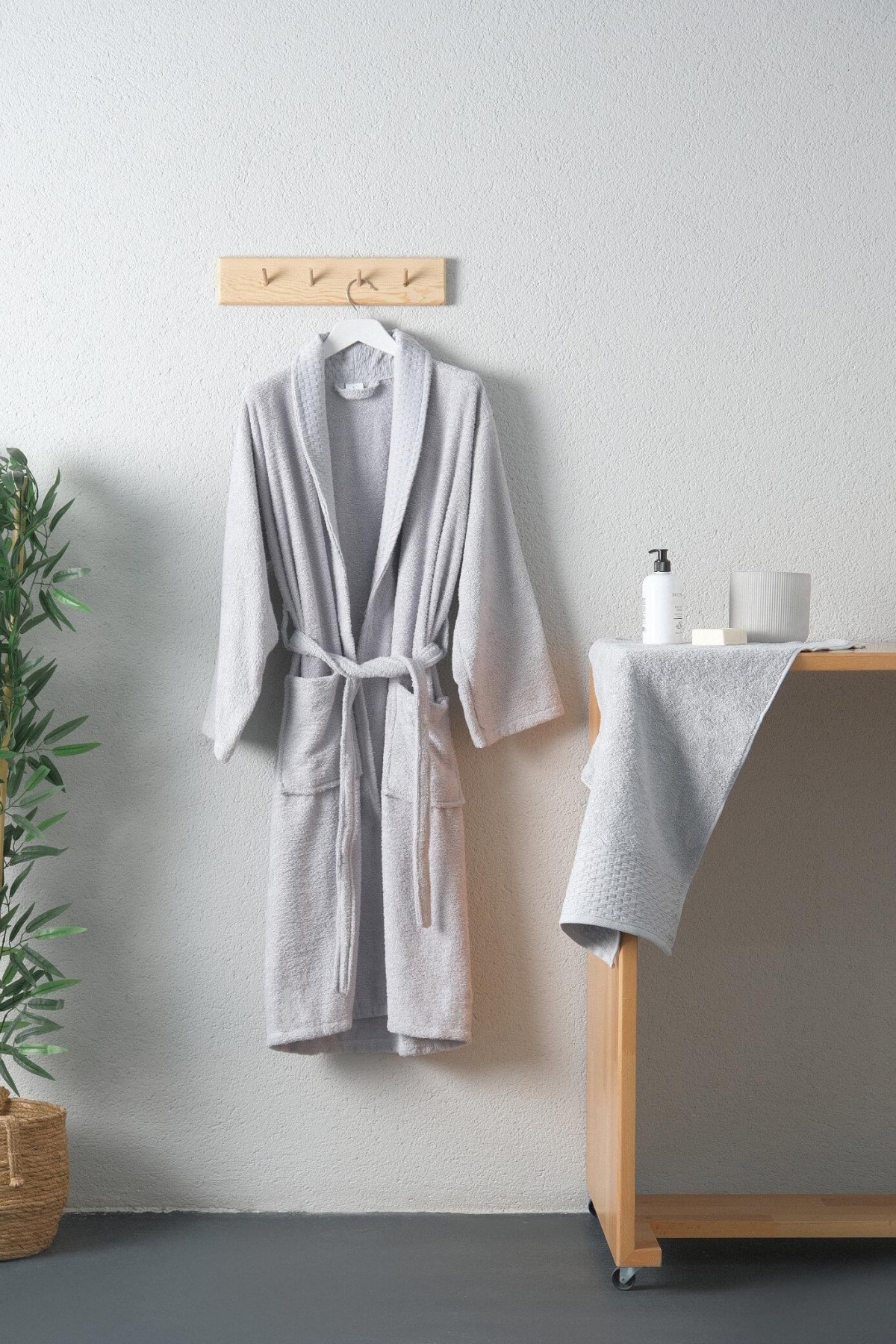 Tuwa Unisex Pamuklu XL Beden Tekli Bornoz Seti - Gri