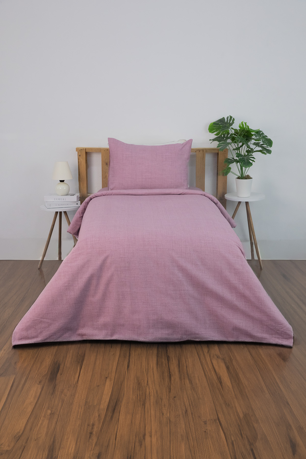 Vega Pamuklu Ranforce Lastikli Çarşaflı Tek Kişilik Nevresim Takımı - Mor Vega Pamuklu Ranforce Lastikli Çarşaflı Tek Kişilik Nevresim Takımı - Mor