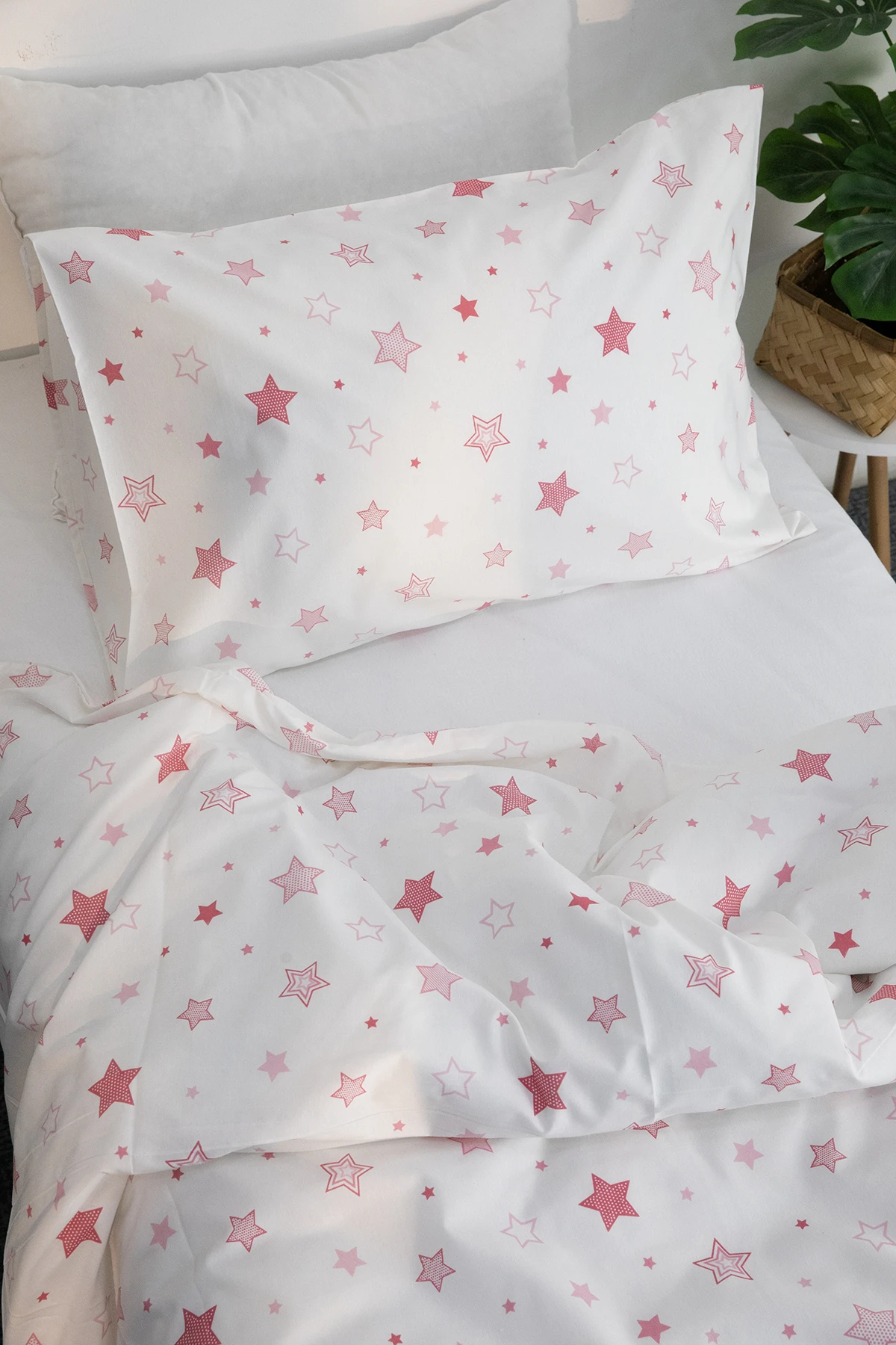 Yıldız Tek Kişilik Nevresim Seti - Pembe Yıldız Tek Kişilik Nevresim Seti - Pembe